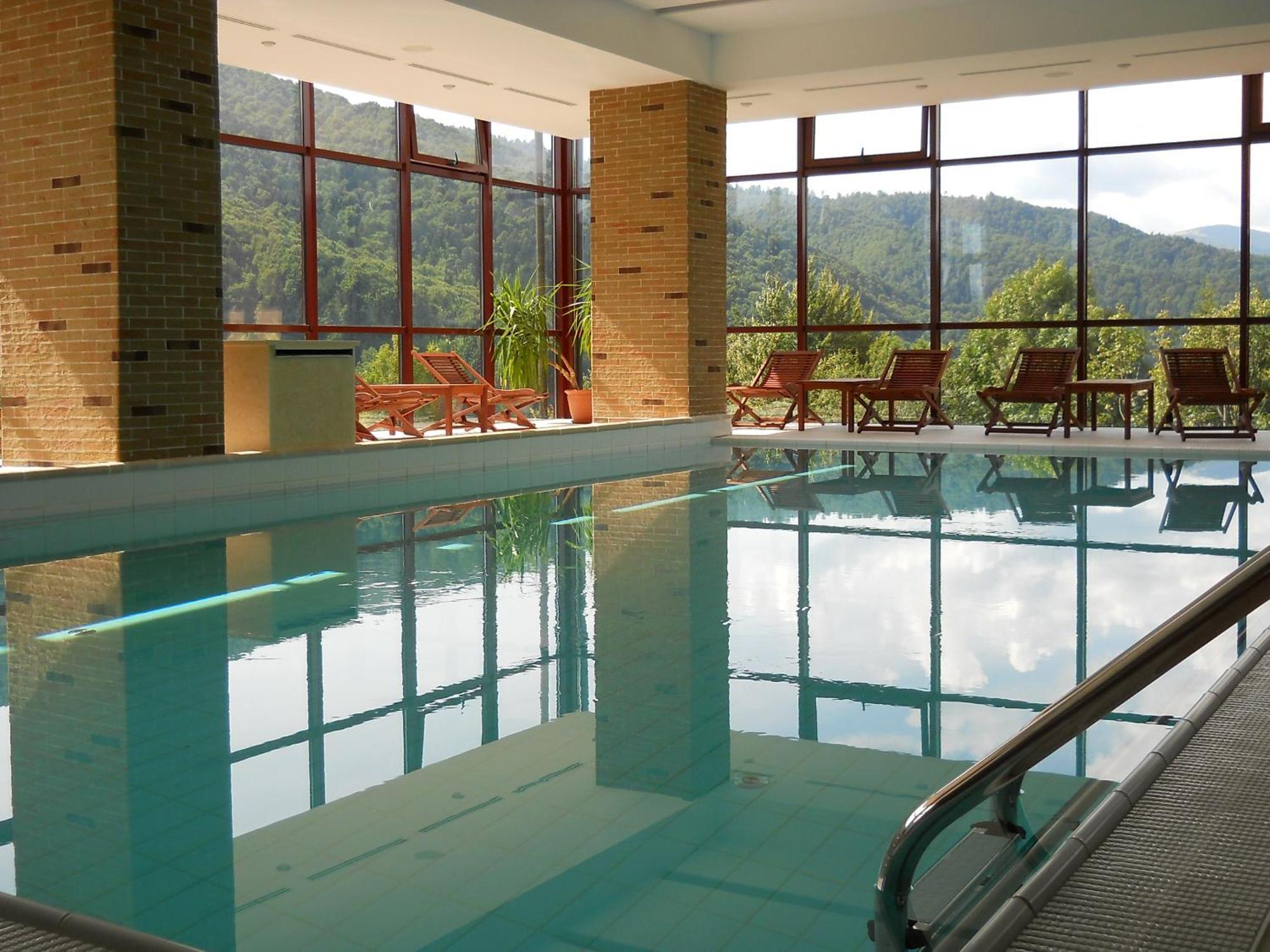 Hotel Valea Cu Pesti Căpăţîneni-Ungureni Bagian luar foto