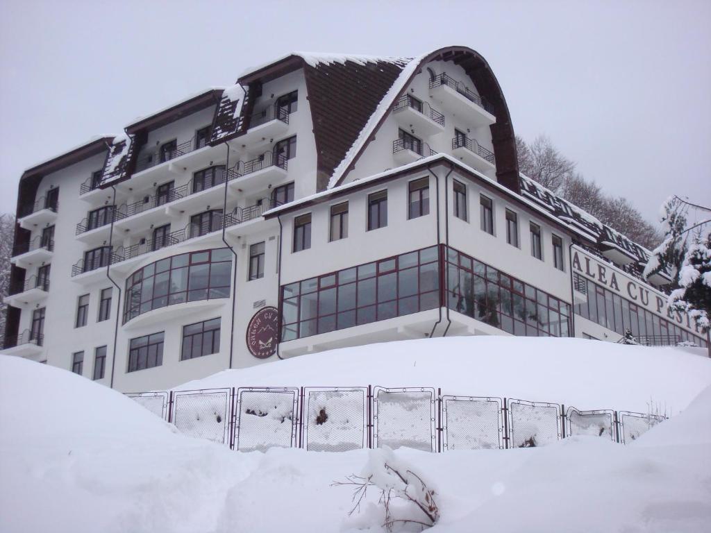 Hotel Valea Cu Pesti Căpăţîneni-Ungureni Bagian luar foto